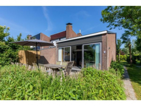 Holiday home in Nieuwvlietbad